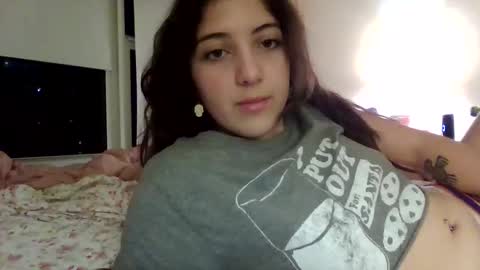 Snapshot of italiankittyx chatting on February 8, 2026, 1:09 am ItalianKitty online show from February 8, 2026, 1:09 am