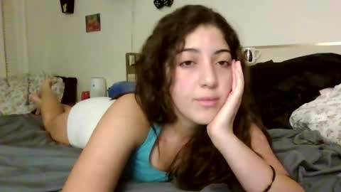 Snapshot of italiankittyx chatting on March 12, 2026, 2:39 am ItalianKitty online show from March 12, 2026, 2:39 am