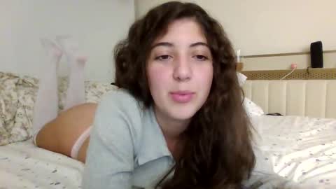 ItalianKitty online show from April 10, 2026, 1:44 am