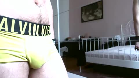 Snapshot of italianmonsterd chatting on May 12, 2026, 10:12 am italianmonsterD online show from May 12, 2026, 10:12 am