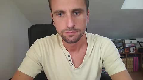 italiano116116 online show from September 17, 2025, 8:27 am