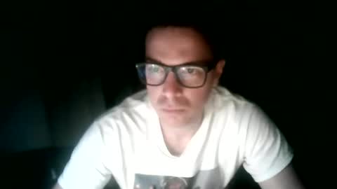 Snapshot of italianslavexoxo chatting on June 15, 2026, 4:58 am S online show from June 15, 2026, 4:58 am