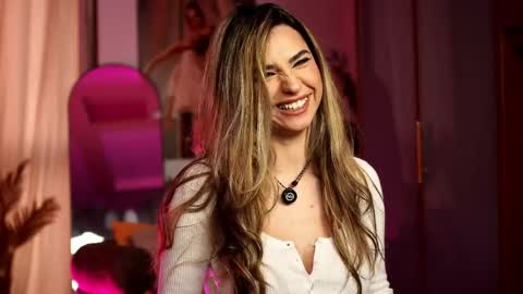 Snapshot of italy_baby chatting on April 14, 2026, 5:19 pm italy_baby online show from April 14, 2026, 5:19 pm