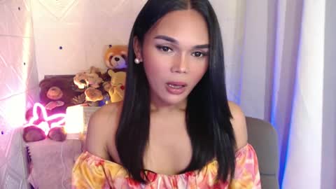 CathCathy online show from February 6, 2025, 8:23 pm