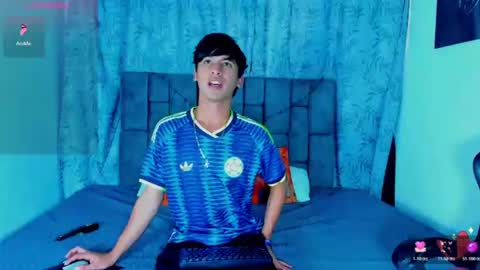 Snapshot of ithan_kingtwin chatting on June 17, 2026, 7:59 pm ithan_kingtwin online show from June 17, 2026, 7:59 pm