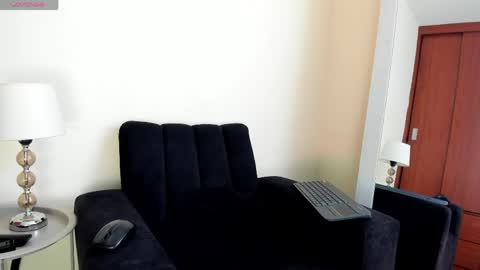 Angelica online show from April 26, 2026, 6:16 pm
