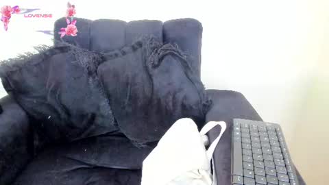Angelica online show from June 25, 2026, 6:45 pm