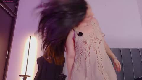 Snapshot of its_bunnyy chatting on March 14, 2026, 11:21 pm K A R I online show from March 14, 2026, 11:21 pm