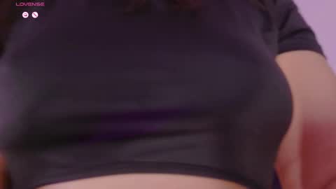 Snapshot of its_bunnyy chatting on March 21, 2026, 1:10 am K A R I online show from March 21, 2026, 1:10 am