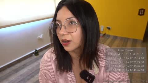 Snapshot of its_jessi chatting on December 11, 2024, 7:03 pm Jessi online show from December 11, 2024, 7:03 pm