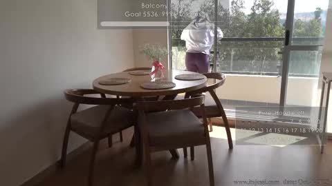 Snapshot of its_jessi chatting on October 1, 2025, 7:31 pm Jessi online show from October 1, 2025, 7:31 pm