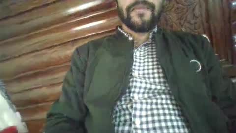 its_me_2323 online show from February 9, 2025, 8:54 am