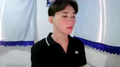 Snapshot of its_saya chatting on December 16, 2025, 5:34 am its_saya online show from December 16, 2025, 5:34 am