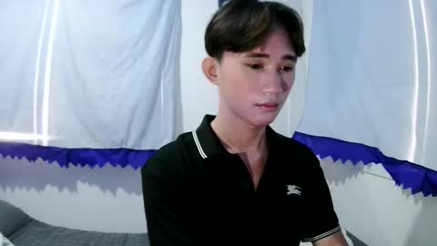 Snapshot of its_saya chatting on December 22, 2025, 3:58 am its_saya online show from December 22, 2025, 3:58 am