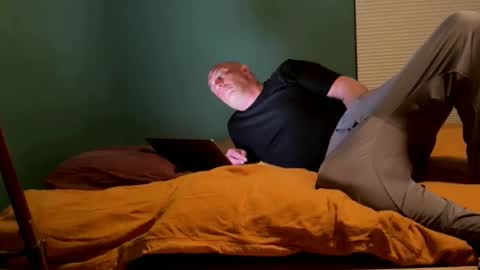 Snapshot of itsanexperiment chatting on March 26, 2026, 5:24 am itsanexperiment online show from March 26, 2026, 5:24 am