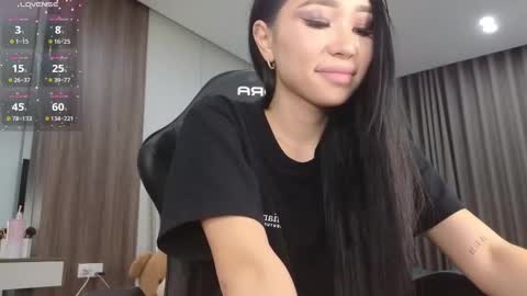 Snapshot of itsdevilcat chatting on March 12, 2025, 9:03 pm Queen Liya online show from March 12, 2025, 9:03 pm