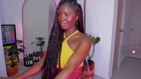 lau online show from February 18, 2025, 9:54 am