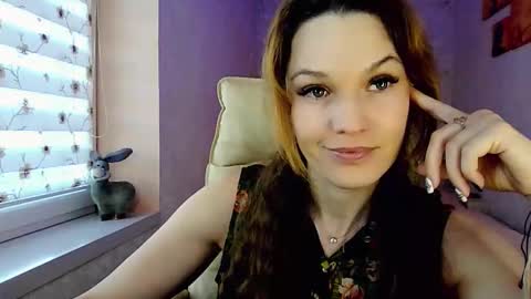 itslunaday online show from March 17, 2026, 7:12 am