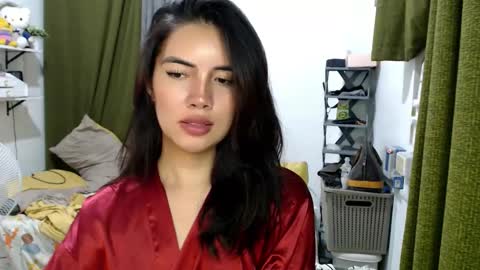 itsme_jo online show from May 24, 2026, 12:21 pm