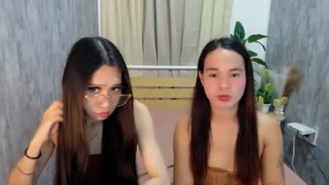 Snapshot of itsme_kat chatting on June 12, 2026, 5:45 pm itsme_kat online show from June 12, 2026, 5:45 pm