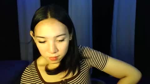 itsmehotqueen online show from April 9, 2026, 2:11 am