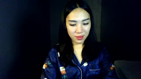 Snapshot of itsmehotqueen chatting on June 13, 2026, 1:25 am itsmehotqueen online show from June 13, 2026, 1:25 am
