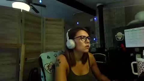 Snapshot of itsmesophie_x chatting on September 17, 2025, 3:57 pm ItsMeSophie X online show from September 17, 2025, 3:57 pm