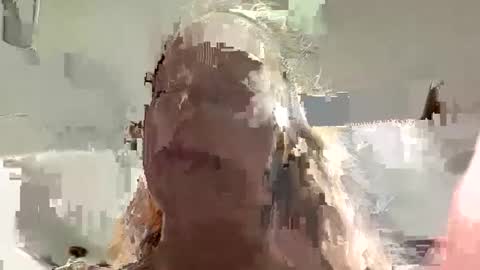 Snapshot of itsmilavoss chatting on October 14, 2025, 1:06 am Mila Voss online show from October 14, 2025, 1:06 am