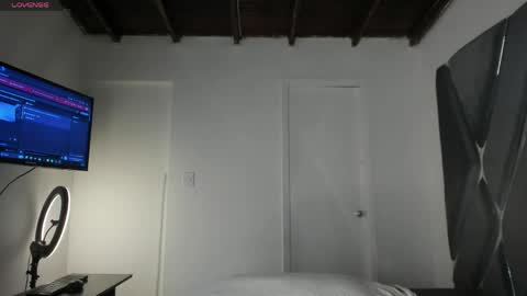 Moon online show from June 6, 2026, 6:01 pm
