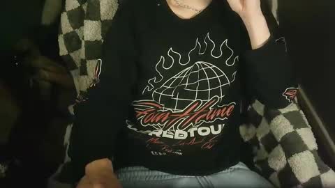 Snapshot of itsnotliam834 chatting on November 28, 2025, 2:36 am itsnotliam834 online show from November 28, 2025, 2:36 am