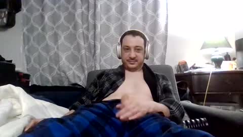 Shady2no1 online show from March 18, 2026, 4:59 am