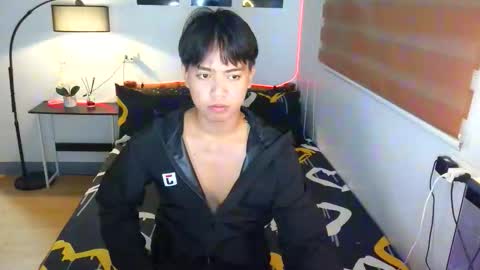 jay jay online show from May 6, 2026, 2:22 pm