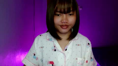 itsyourbabe_aiah online show from August 9, 2026, 8:08 am