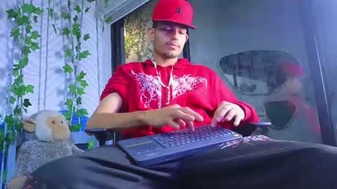 itszairen online show from June 20, 2026, 4:26 am