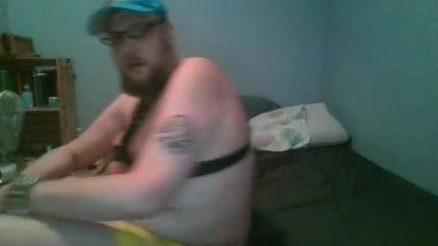 Snapshot of ittakesfiveseconds chatting on July 16, 2026, 9:04 am its complicated online show from July 16, 2026, 9:04 am
