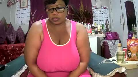 Snapshot of itumeleng74 chatting on July 27, 2026, 5:20 pm itumeleng74 online show from July 27, 2026, 5:20 pm