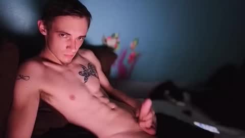 itzd123 online show from May 31, 2026, 5:53 pm