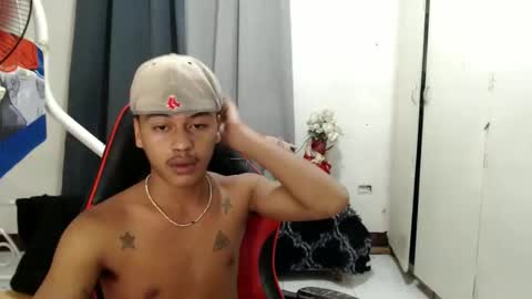 Snapshot of itzme_jhonfred chatting on June 11, 2026, 11:19 am Jhonfred online show from June 11, 2026, 11:19 am