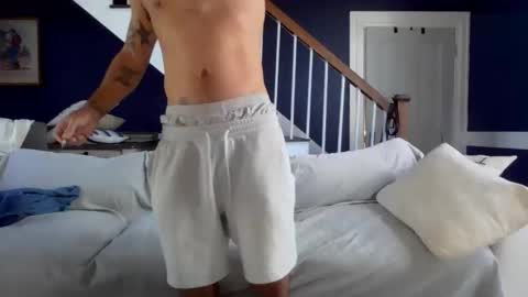 Snapshot of itzmeebaby chatting on November 12, 2025, 2:50 pm Itzmeebabyy online show from November 12, 2025, 2:50 pm