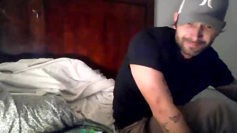 Itzmeebabyy online show from February 5, 2026, 7:02 am