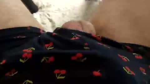 Snapshot of ivan10233 chatting on September 12, 2025, 4:07 pm ivan10233 online show from September 12, 2025, 4:07 pm