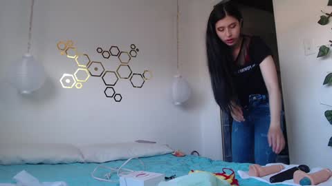 Adris online show from February 6, 2025, 10:21 pm