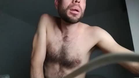 Snapshot of ivanchelon chatting on November 14, 2025, 7:07 am Vanchi online show from November 14, 2025, 7:07 am