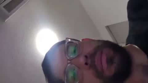 Snapshot of ivanchelon chatting on November 24, 2025, 5:18 am Vanchi online show from November 24, 2025, 5:18 am