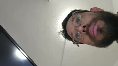 Snapshot of ivanchelon chatting on December 15, 2025, 5:23 am Vanchi online show from December 15, 2025, 5:23 am