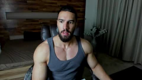 Snapshot of ivanhydee chatting on July 19, 2026, 4:27 am IvanHydee online show from July 19, 2026, 4:27 am