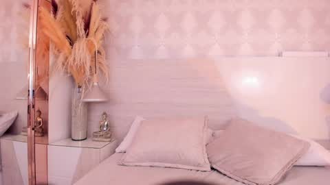 Snapshot of ivannaanggel chatting on June 3, 2026, 1:03 pm Ivannaanggel online show from June 3, 2026, 1:03 pm