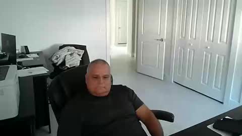 Snapshot of ivanny10 chatting on January 14, 2025, 5:34 pm ivanny10 online show from January 14, 2025, 5:34 pm