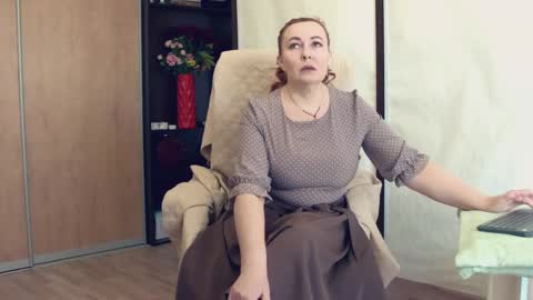 IrennaSplash online show from March 10, 2026, 1:43 am