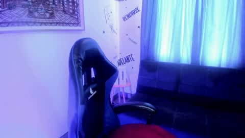 Snapshot of ivette_shaira chatting on May 5, 2026, 11:51 am IVETTE online show from May 5, 2026, 11:51 am